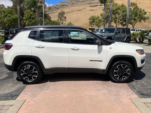 Used 2021 Jeep Compass Trailhawk AWD/4WD image 5