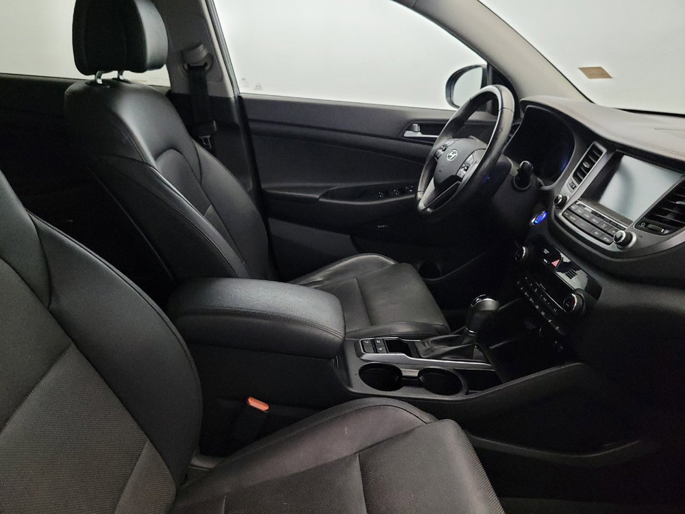 Used 2017 Hyundai Tucson Limited w/ Limited Ultimate Package 03 FWD image 21
