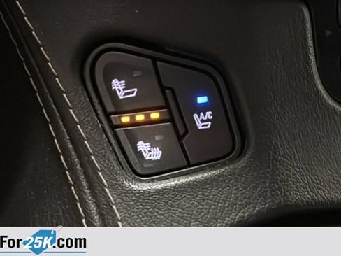 Used 2016 Chevrolet Suburban LTZ AWD/4WD image 34