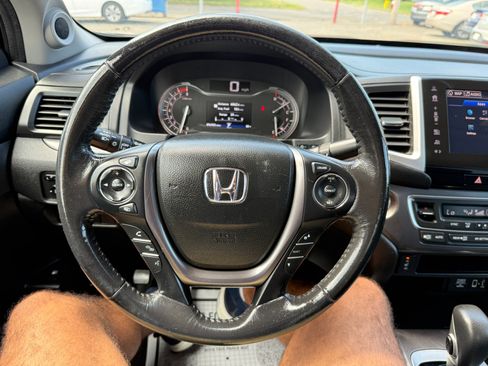 Used 2018 Honda Ridgeline RTL-T image 71