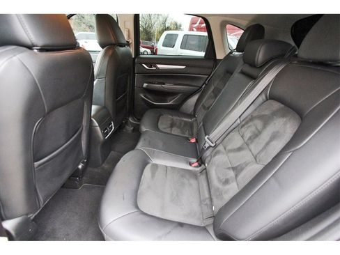 Used 2019 MAZDA CX-5 Touring image 12