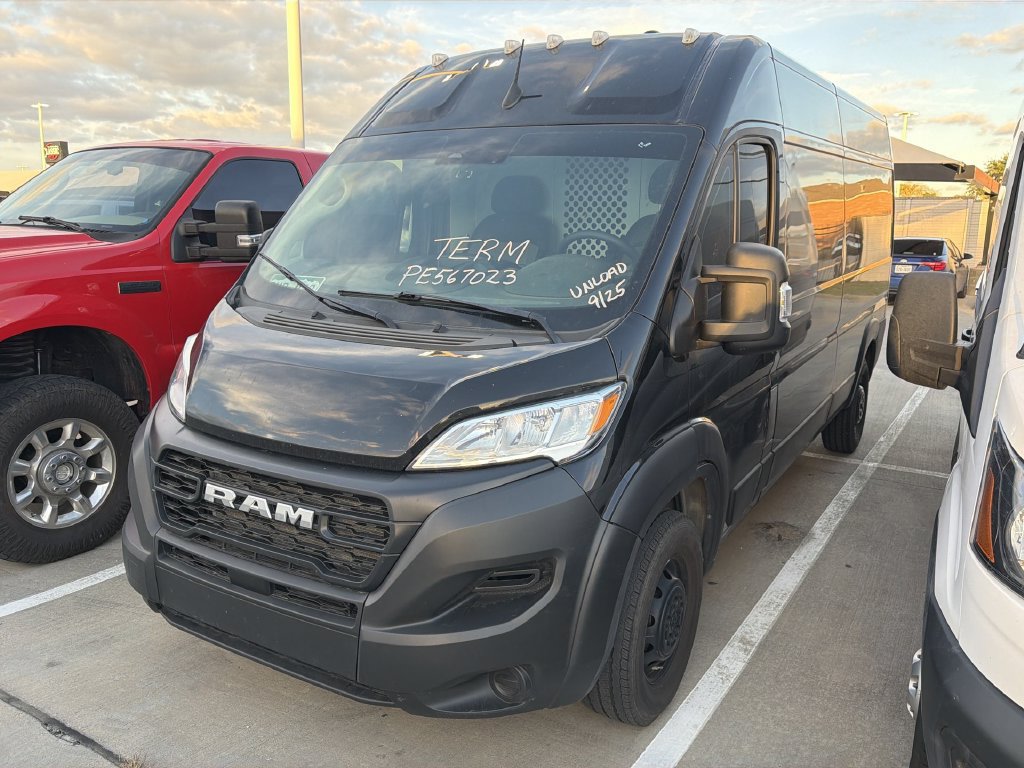 Used 2023 RAM ProMaster 2500 FWD image 1