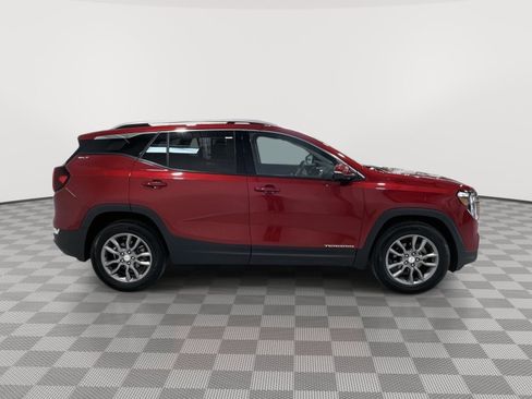 Used 2024 GMC Terrain SLT w/ Infotainment Package II AWD/4WD image 6
