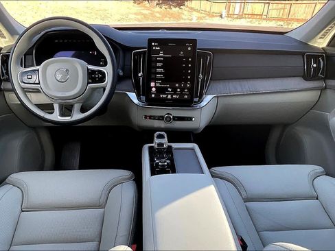 New 2026 Volvo XC90 T8 Ultra image 7