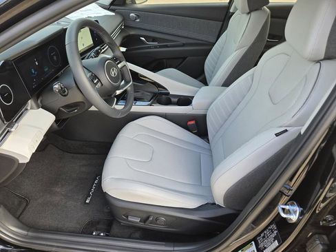 New 2026 Hyundai Elantra Limited w/ Cargo Package FWD image 17