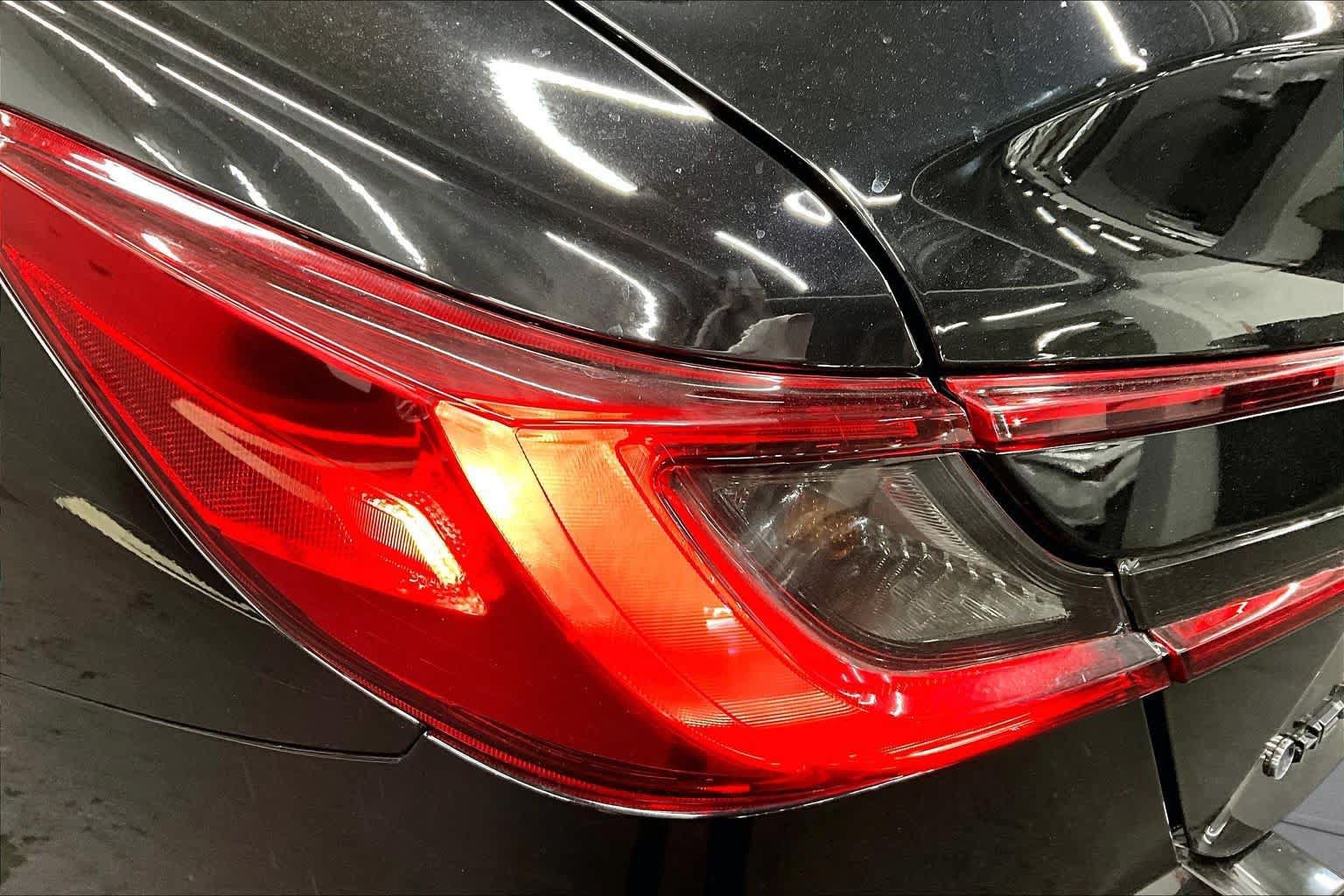 Used 2026 Toyota Camry SE FWD image 28