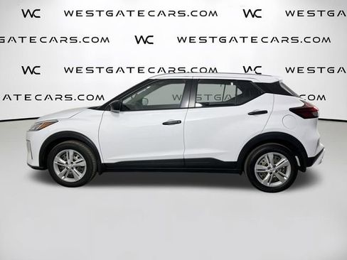 Used 2023 Nissan Kicks S image 5