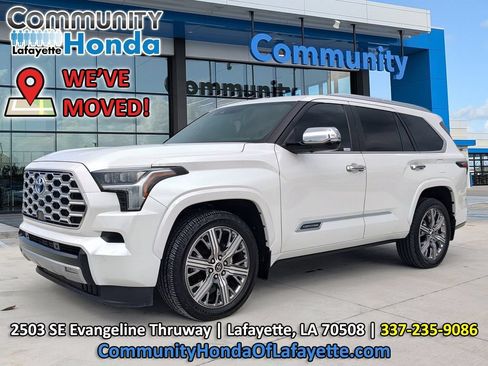 Used 2024 Toyota Sequoia Capstone AWD/4WD image 1