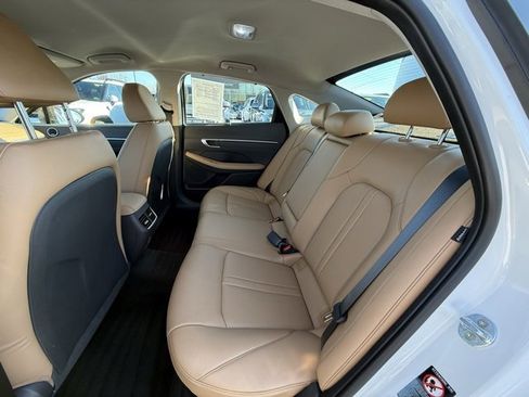 Certified 2022 Hyundai Sonata Limited image 16
