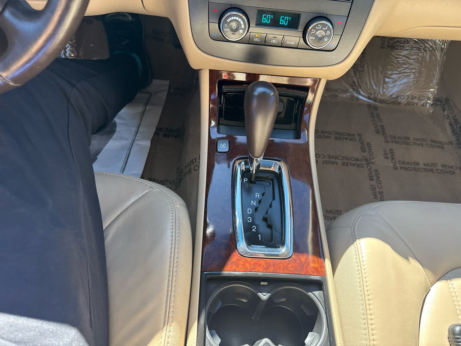 Used 2011 Buick Lucerne CXL FWD image 21