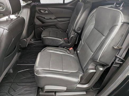 Used 2020 Chevrolet Traverse High Country image 18