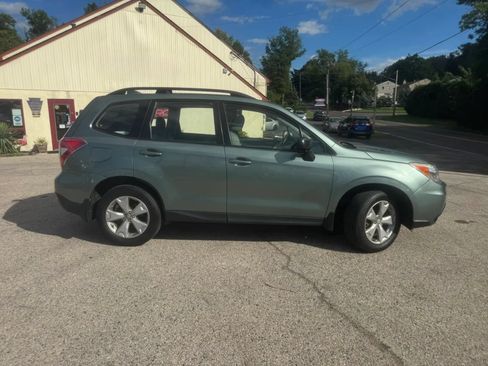 Used 2016 Subaru Forester 2.5i w/ Alloy Wheel Package AWD/4WD image 4