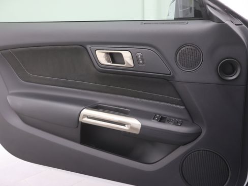 Used 2018 Ford Mustang Shelby GT350 w/ Electronics Package image 34