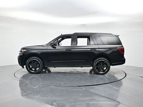 Certified 2024 Ford Expedition Limited image 7