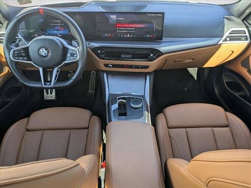 Used 2025 BMW M440i Coupe w/ Premium Package image 18