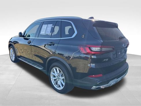 Used 2023 BMW X5 xDrive40i image 3
