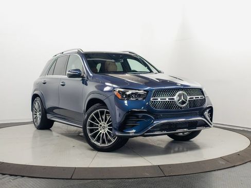 Used 2025 Mercedes-Benz GLE 450e 4MATIC image 1