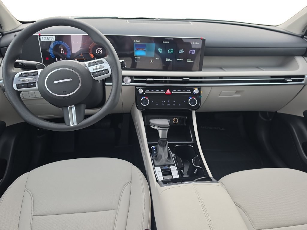 New 2026 Hyundai Tucson SEL Plus FWD image 11