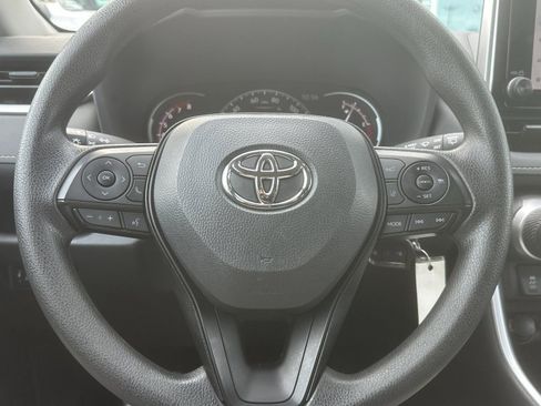 Used 2025 Toyota RAV4 LE image 22