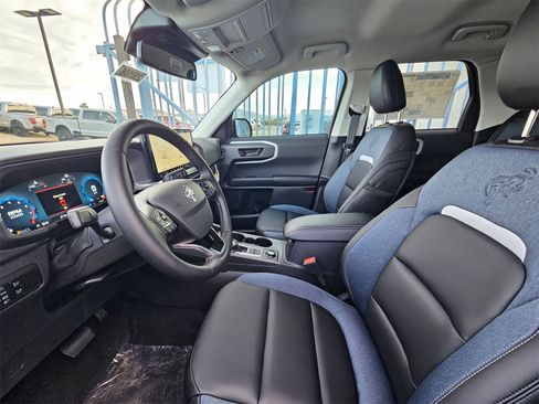 New 2025 Ford Bronco Sport Outer Banks image 11