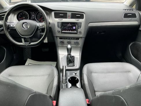 Used 2015 Volkswagen Golf S w/ Lighting Package FWD image 18