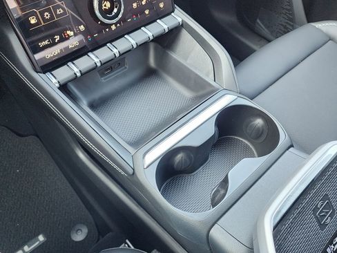 New 2026 GMC Terrain Denali image 32