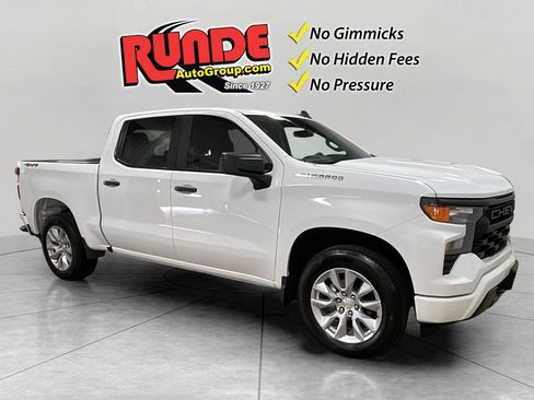 Used 2023 Chevrolet Silverado 1500 Custom AWD/4WD image 8
