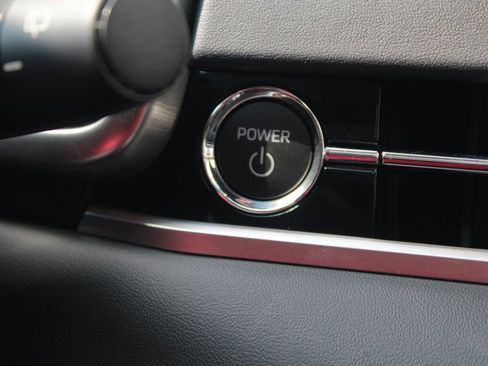 New 2025 Mitsubishi Outlander SEL image 41