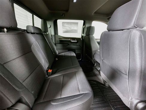 New 2026 GMC Sierra 1500 SLE w/ Preferred Package AWD/4WD image 19