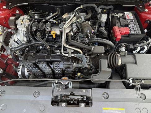 Used 2025 Nissan Altima 2.5 SV image 29