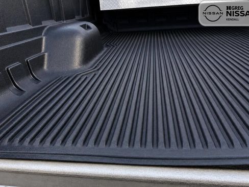 Used 2014 Ford F250 XL AWD/4WD image 9