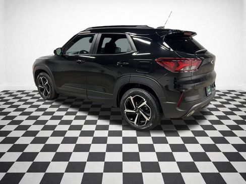 Used 2023 Chevrolet TrailBlazer RS w/ Sun and Liftgate Package image 7