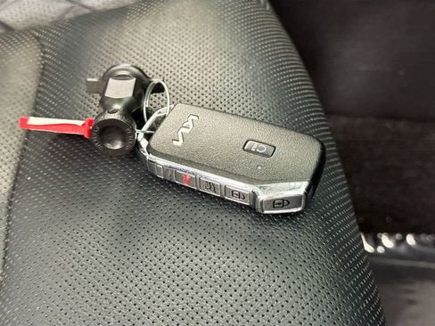 Used 2022 Kia Sorento SX FWD image 43