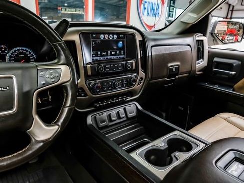 Used 2018 GMC Sierra 1500 Denali image 24