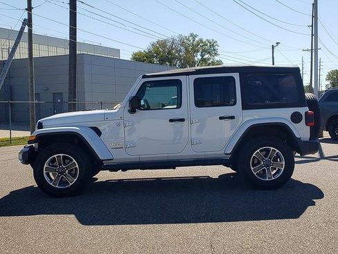 Used 2021 Jeep Wrangler Unlimited Sahara image 4