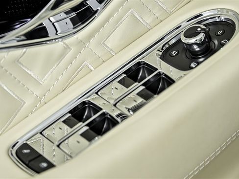 Used 2022 Bentley Continental GT AWD/4WD image 19