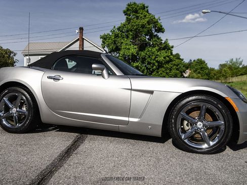 Used 2008 Saturn Sky Red Line RWD image 22
