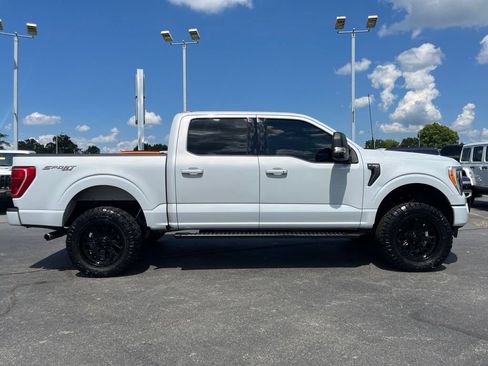 Used 2022 Ford F150 XLT w/ Equipment Group 302A High AWD/4WD image 32