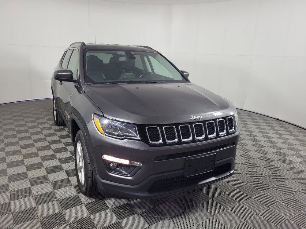 Used 2020 Jeep Compass Latitude AWD/4WD image 13