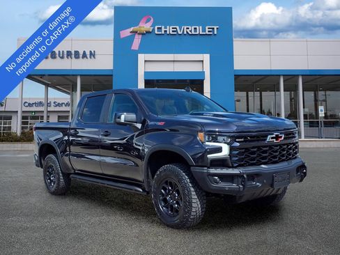Used 2024 Chevrolet Silverado 1500 ZR2 w/ ZR2 Bison Edition AWD/4WD image 3