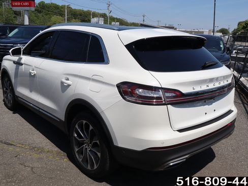 Used 2022 Lincoln Nautilus Reserve w/ Equipment Group 201A AWD/4WD image 5