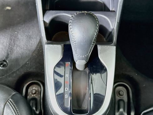 Used 2017 Honda Fit EX-L image 25