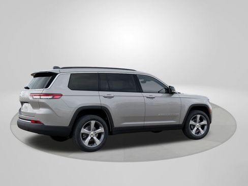 New 2026 Jeep Grand Cherokee L Limited RWD image 4