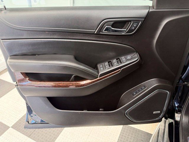 Used 2016 GMC Yukon XL SLT w/ Open Road Package AWD/4WD image 16