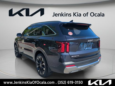 New 2026 Kia Sorento SX FWD image 6