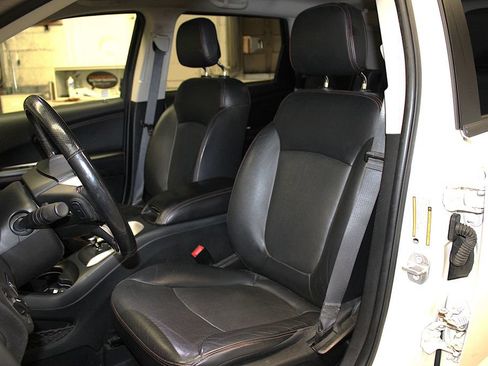 Used 2019 Dodge Journey GT AWD/4WD image 21