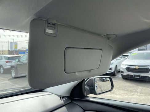 Certified 2021 Chevrolet Traverse LT image 35