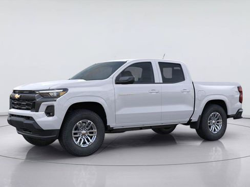New 2026 Chevrolet Colorado LT RWD image 2