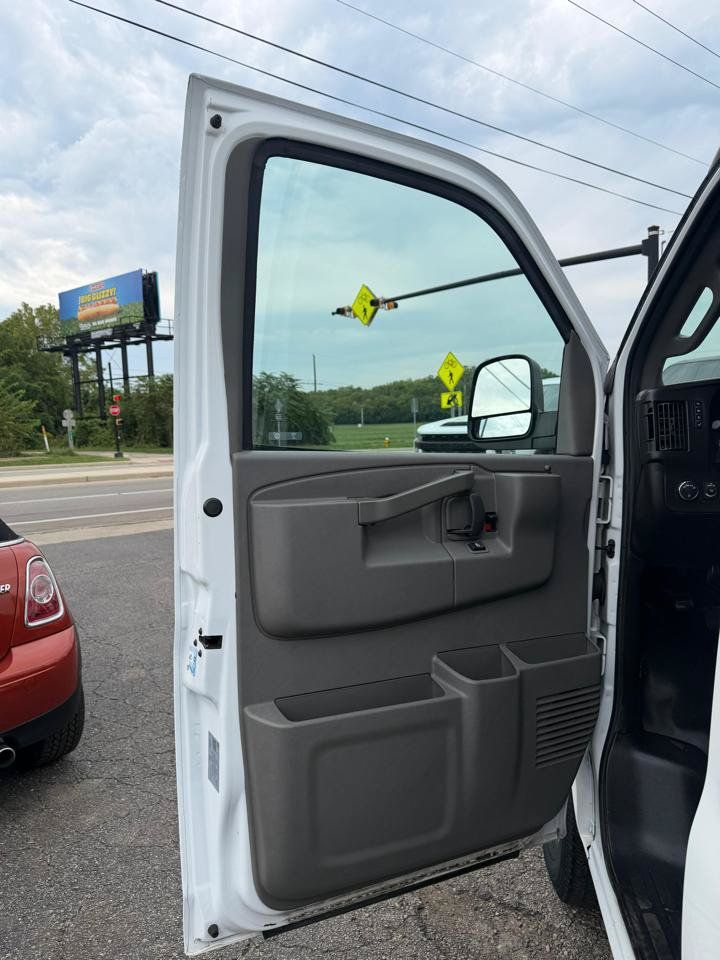 Used 2021 Chevrolet Express 2500 Extended w/ Driver Convenience Package RWD image 12