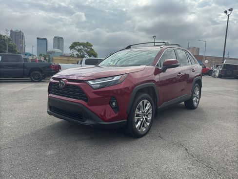 Used 2025 Toyota RAV4 XLE Premium w/ Weather Package FWD image 1